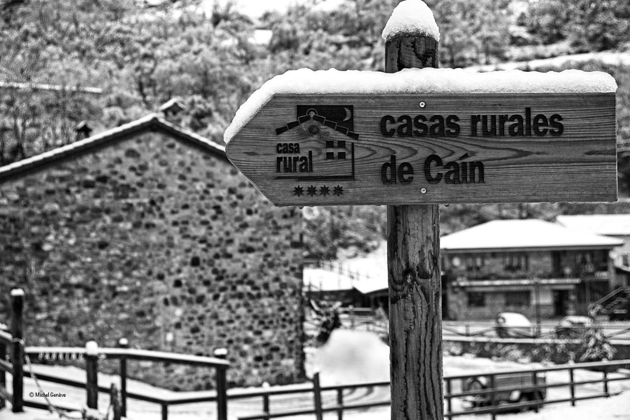 Casas Rurales De Cain Affittacamere Esterno foto